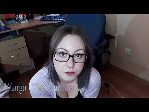 ❤️ Sexy Meedchen mat Brëll suckelt Dildo déif op der Kamera ️❌ Porno bei eis ☑